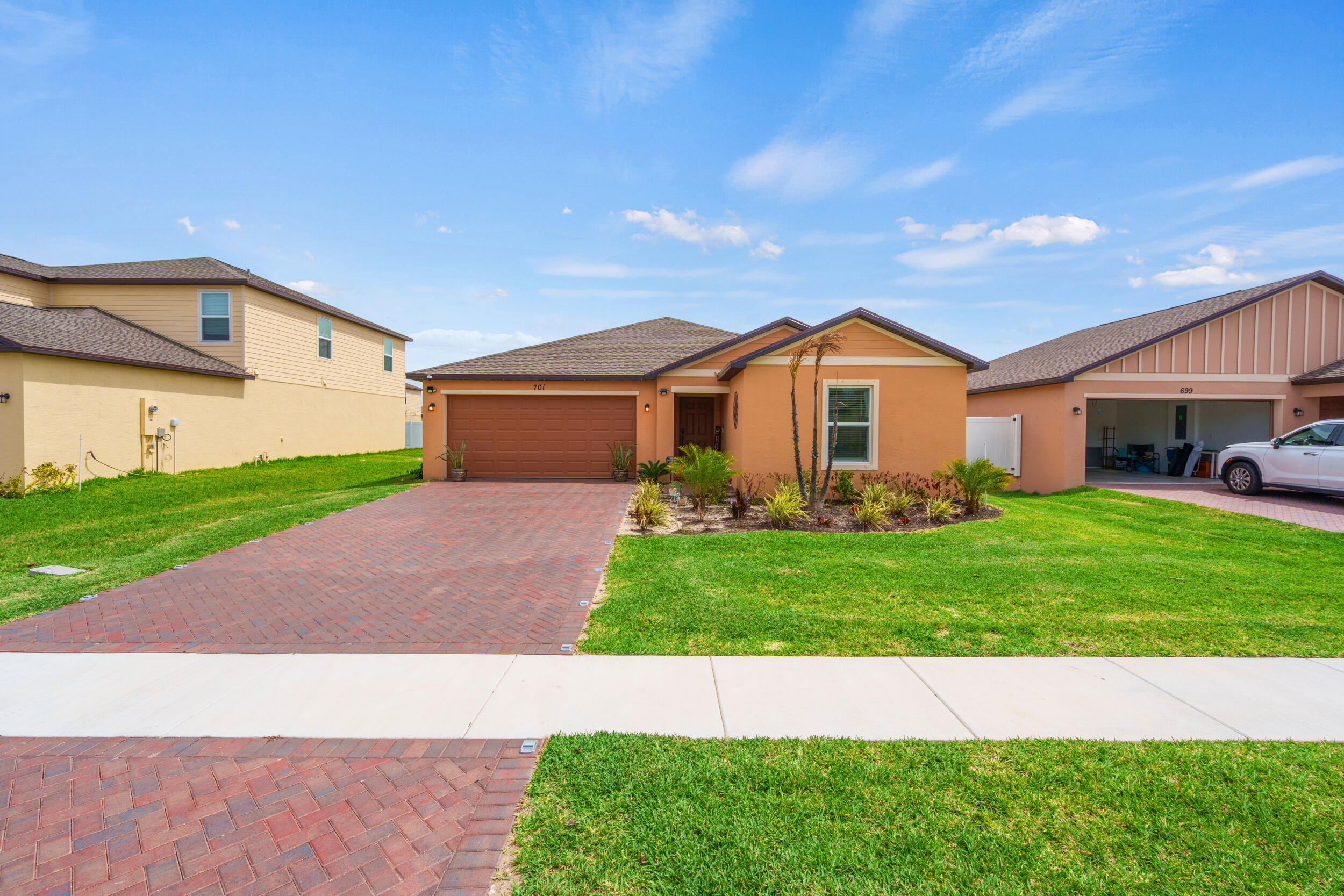 701 Carlyle Way Fort Pierce, FL 34947 - Photo 2 of 61 2_dsc04204