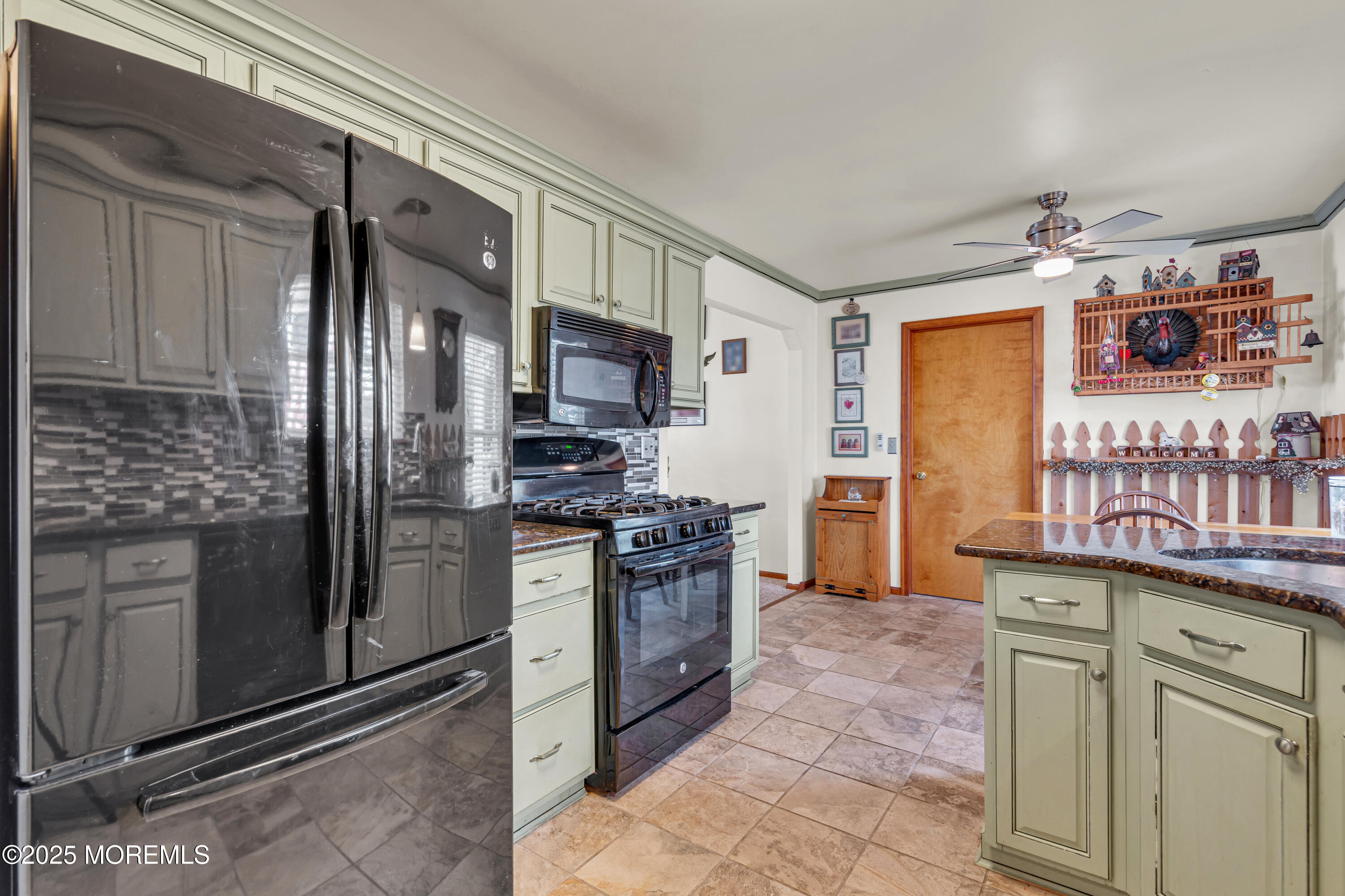 414 Riverview Road Forked River, NJ 08731 - Photo 10 of 44 010_dsc08653_193