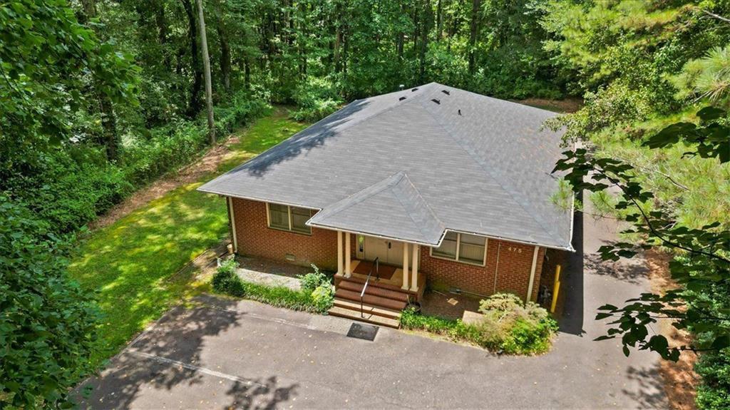 475 Newton Bridge Road Athens, GA 30607 - Photo 15 of 44 front view of a house with a yard