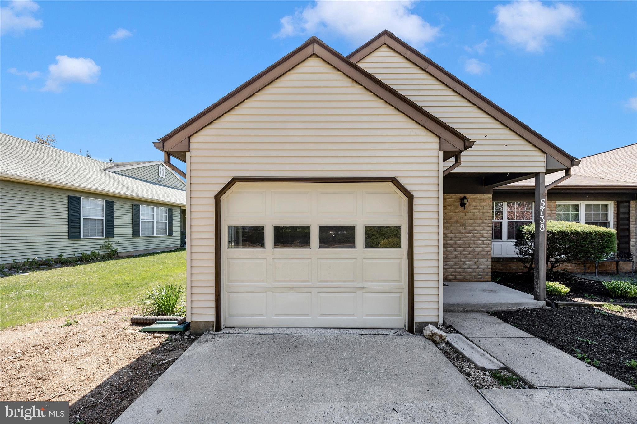 5738 Box Elder Court Frederick, MD 21703 - Photo 32 of 50 Garage
