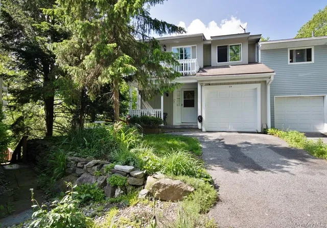 $537,500 | 29 Quincy Court, Goldens Bridge, NY 10526