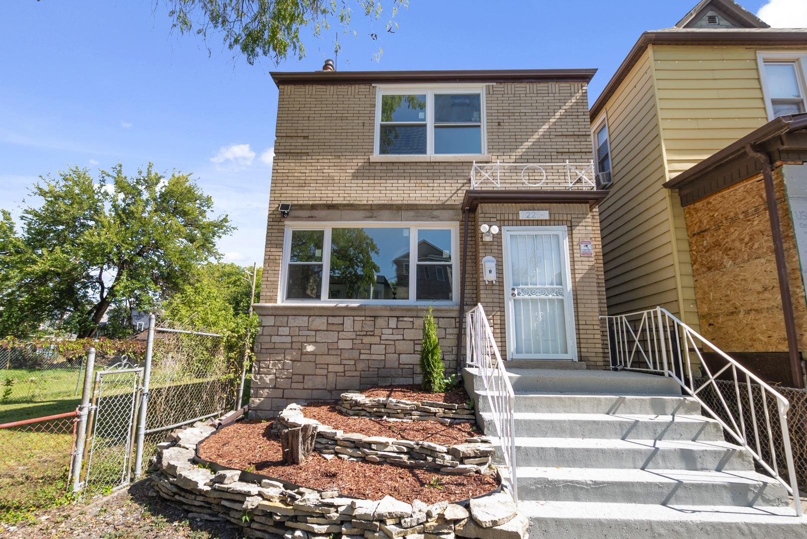 7225 South Sangamon Street Chicago, IL 60621 - Photo 1 of 26 Gallery Image 1
