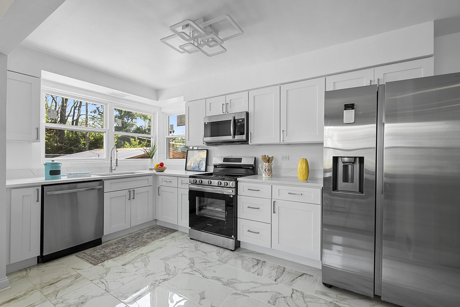 7225 South Sangamon Street Chicago, IL 60621 - Photo 7 of 26 Gallery Image 7