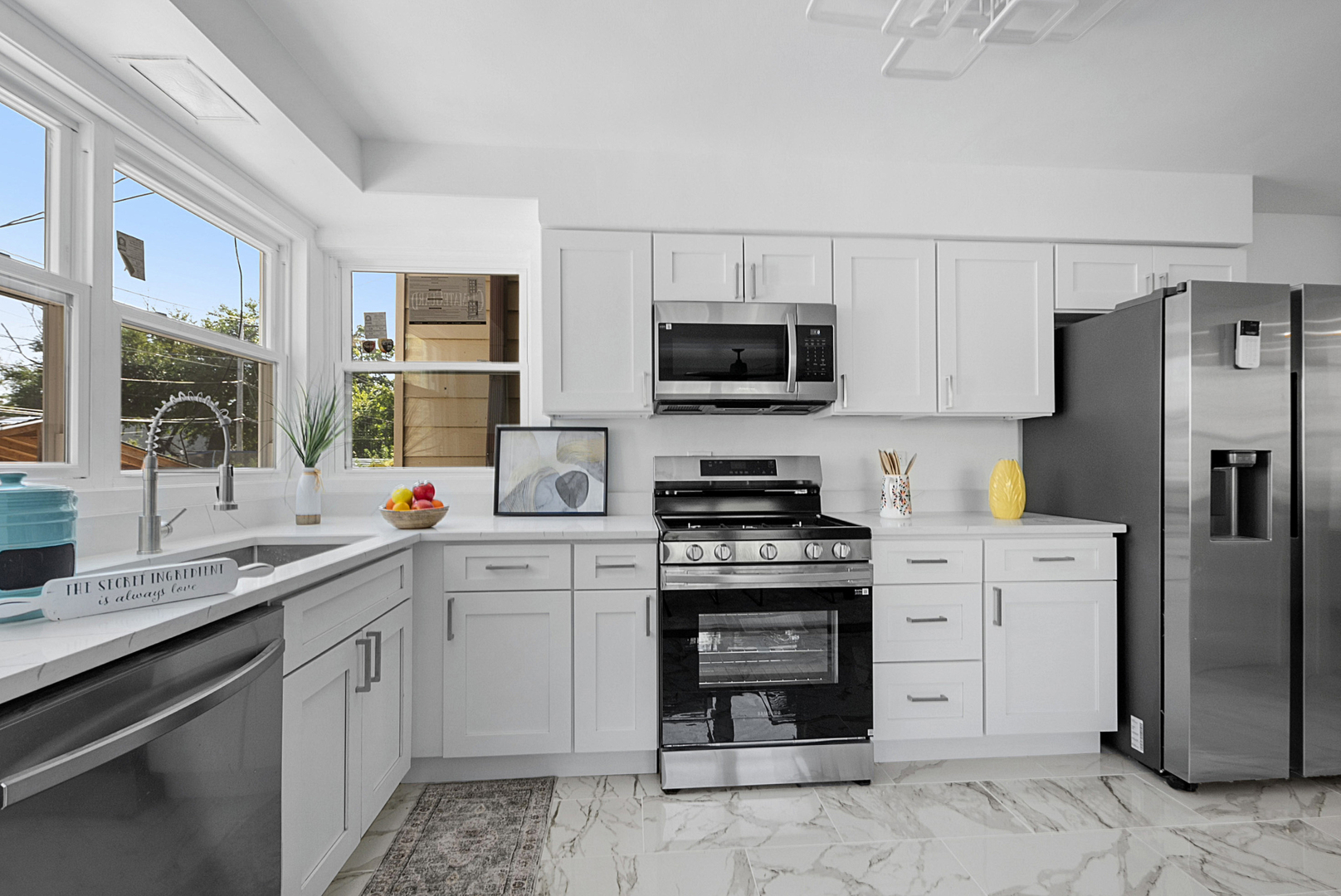 7225 South Sangamon Street Chicago, IL 60621 - Photo 9 of 26 Gallery Image 9