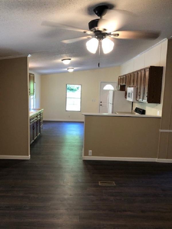 2010 Nemmo Road Vinton, VA 24179 - Photo 6 of 11 Kitchen2