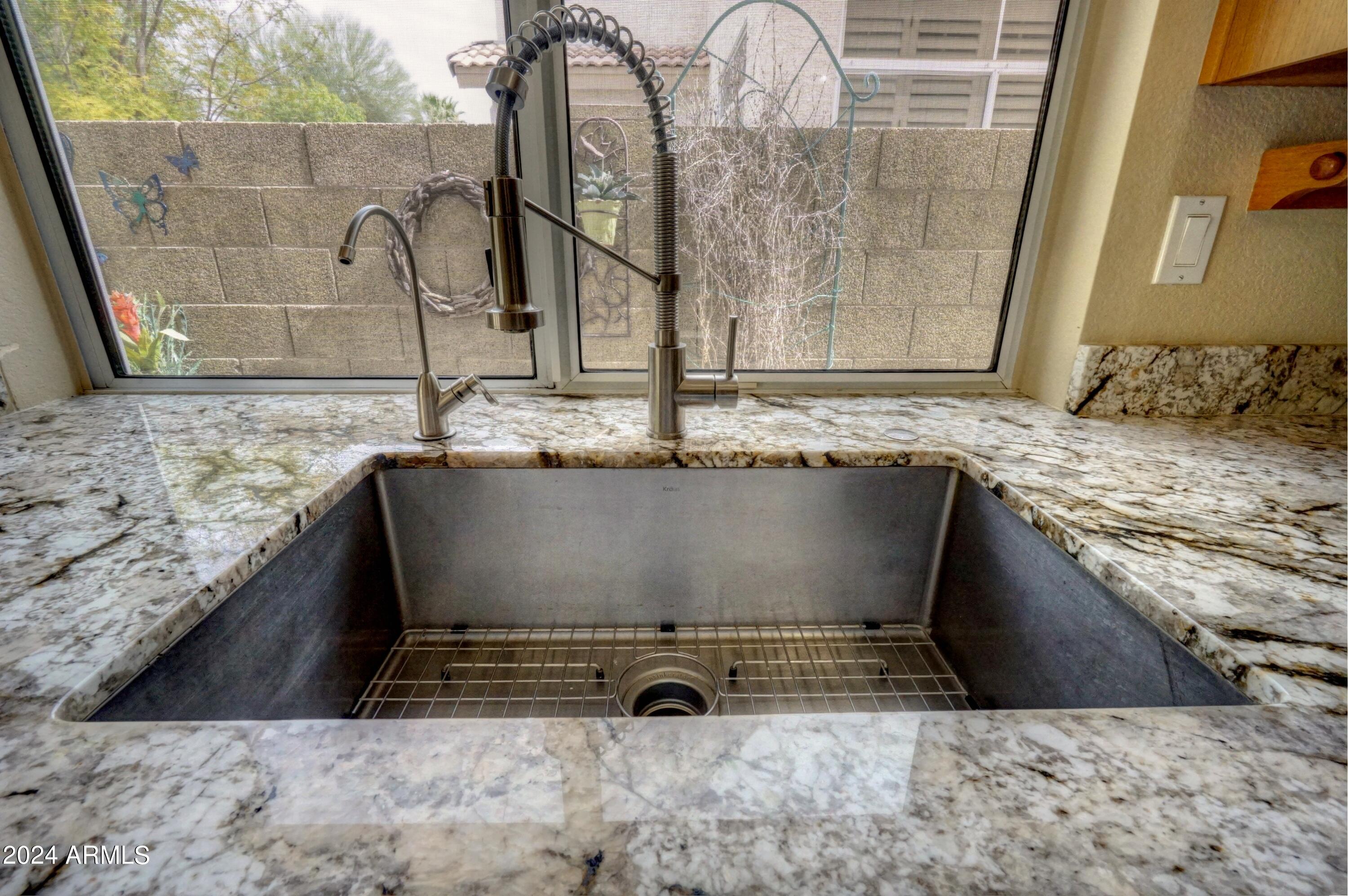2510 East Rockledge Road Phoenix, AZ 85048 - Photo 16 of 51 16 - Kitchen Sink & Faucet