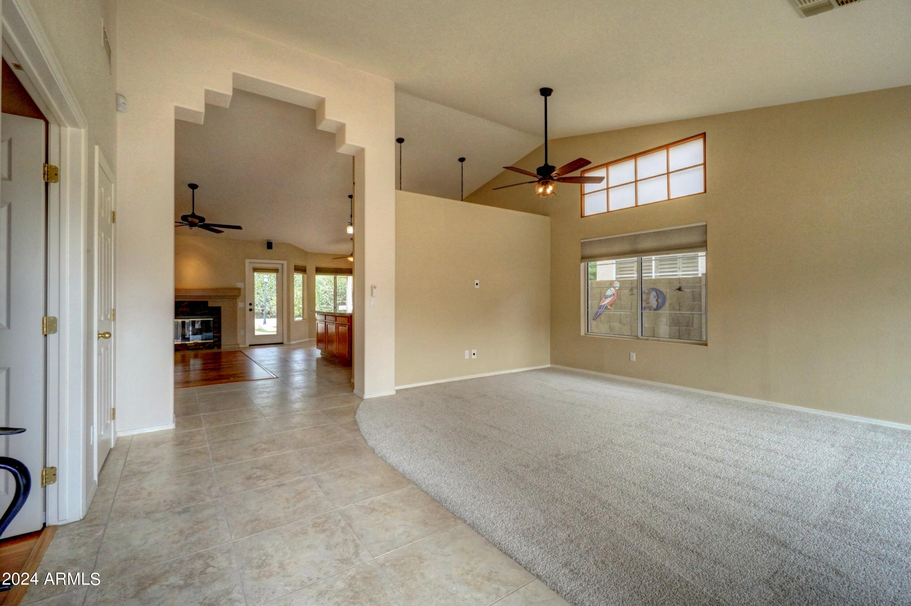 2510 East Rockledge Road Phoenix, AZ 85048 - Photo 3 of 51 3 - Entryway