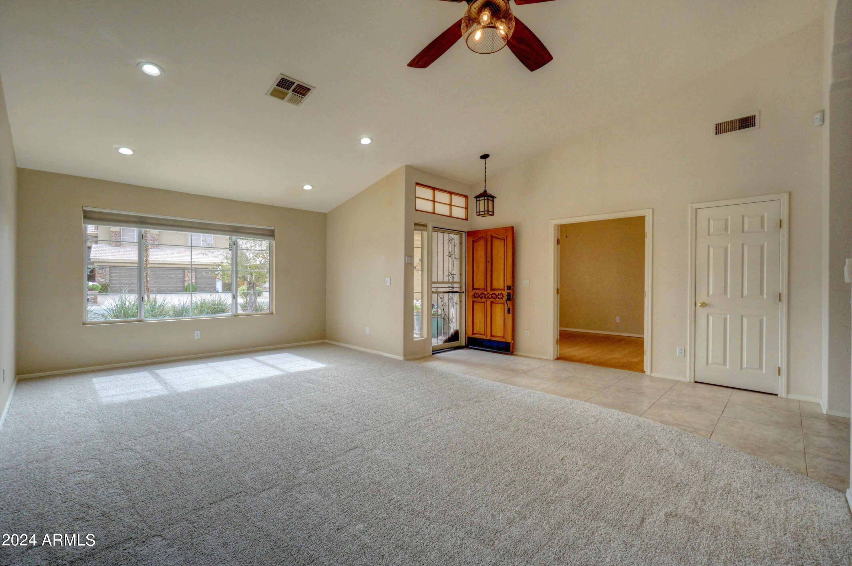 2510 East Rockledge Road Phoenix, AZ 85048 - Photo 6 of 51 6 - Formal Living-Dining areas