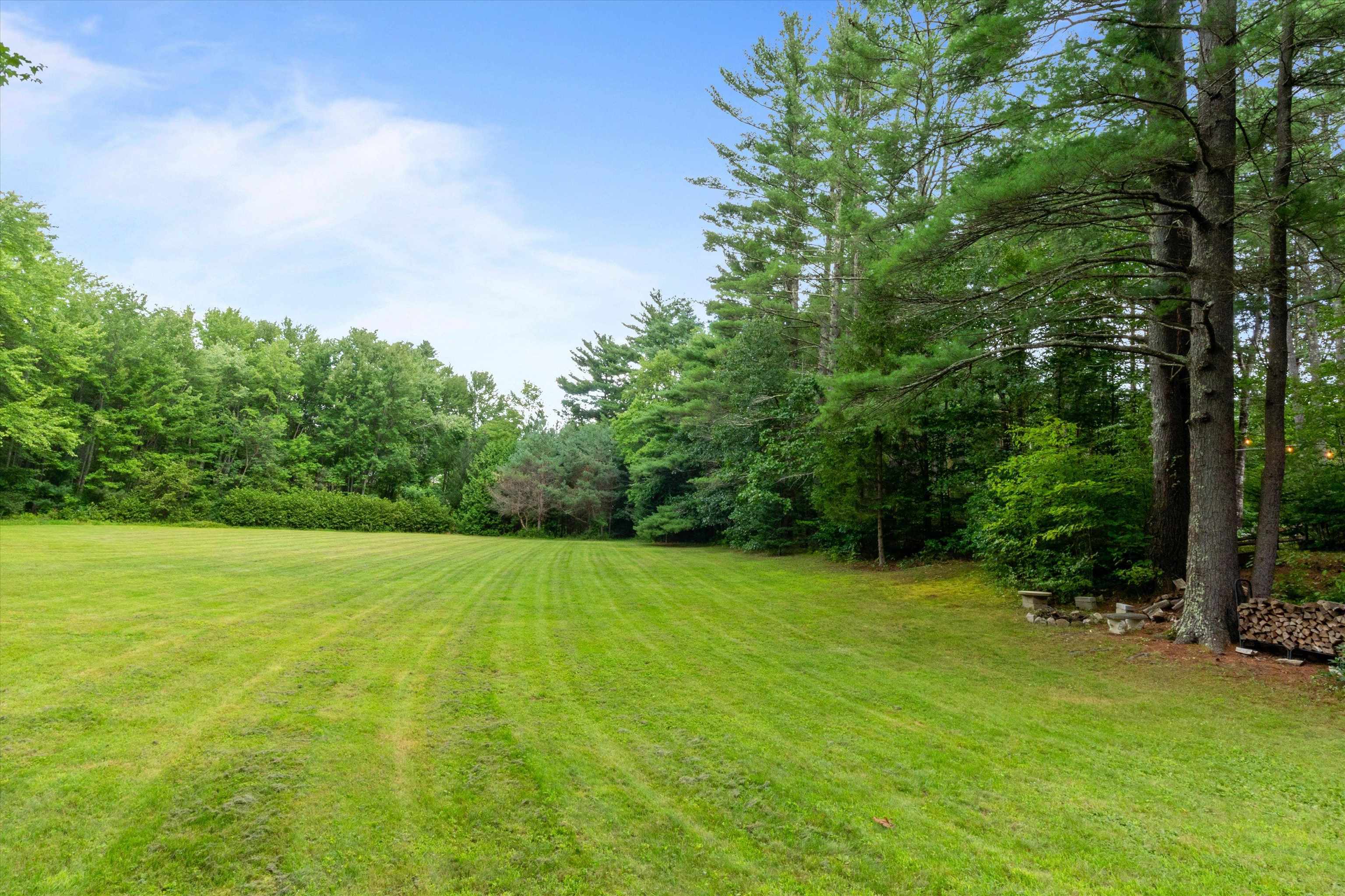 220 Boston Post Road Amherst, NH 03031 - Photo 23 of 40