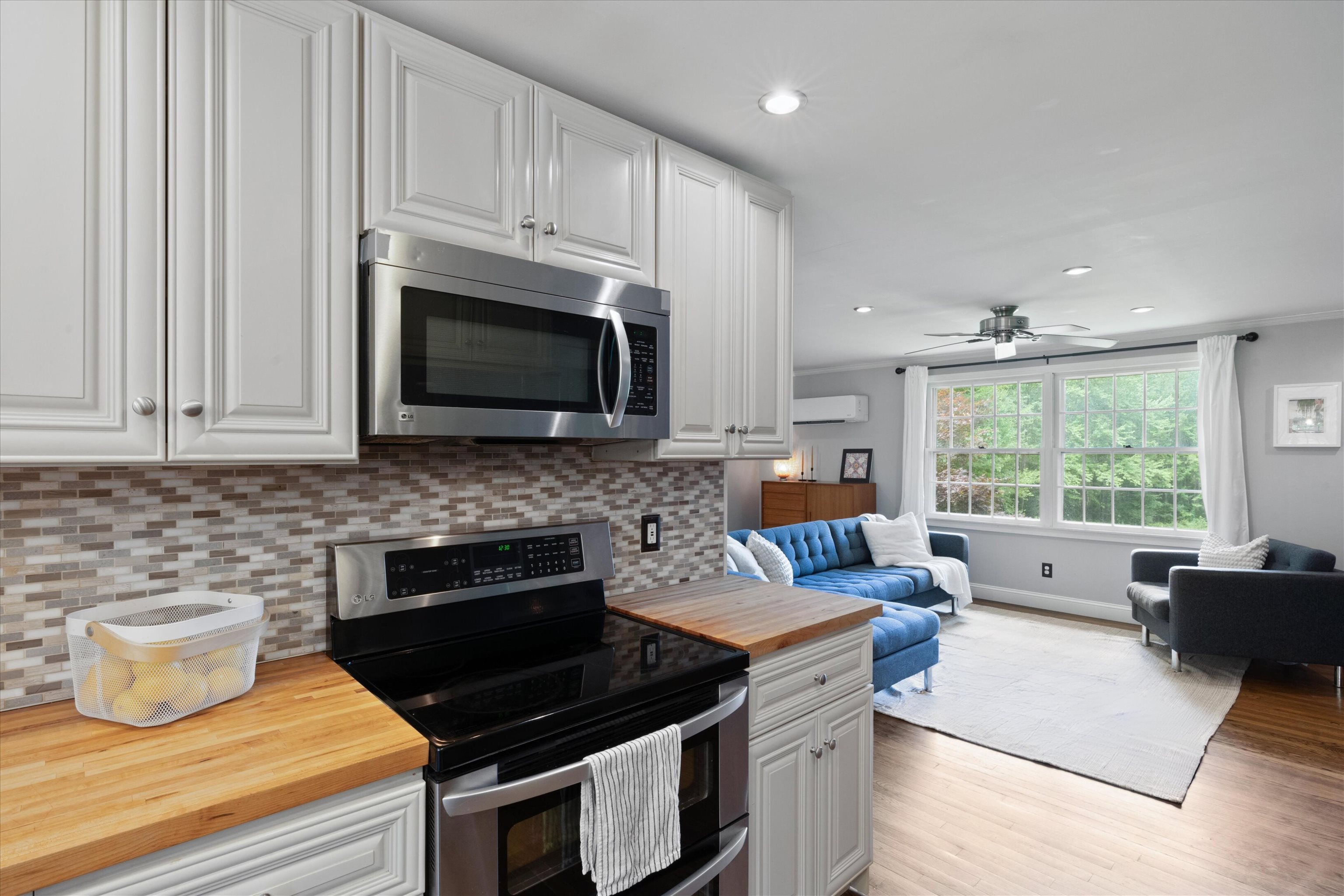 220 Boston Post Road Amherst, NH 03031 - Photo 4 of 40