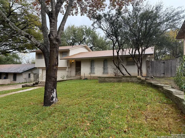 $2,200 | 5706 Gomer Pyle Drive, San Antonio, TX 78240