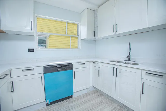 $439,000 | 207 South Oleander Avenue, Daytona Beach, FL 32118