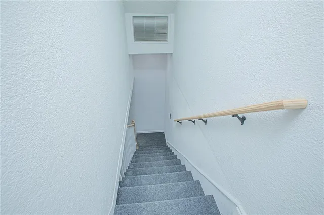 $439,000 | 207 South Oleander Avenue, Daytona Beach, FL 32118