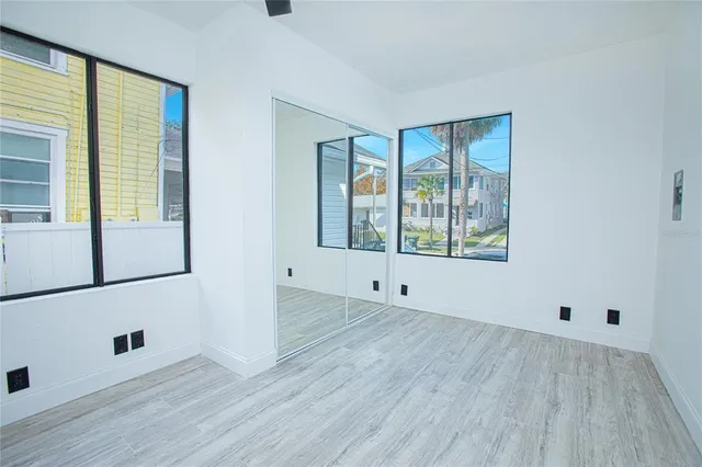 $439,000 | 207 South Oleander Avenue, Daytona Beach, FL 32118