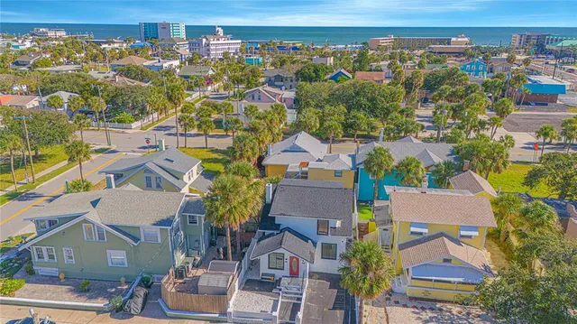 $439,000 | 207 South Oleander Avenue, Daytona Beach, FL 32118