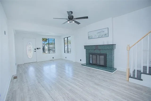 $439,000 | 207 South Oleander Avenue, Daytona Beach, FL 32118