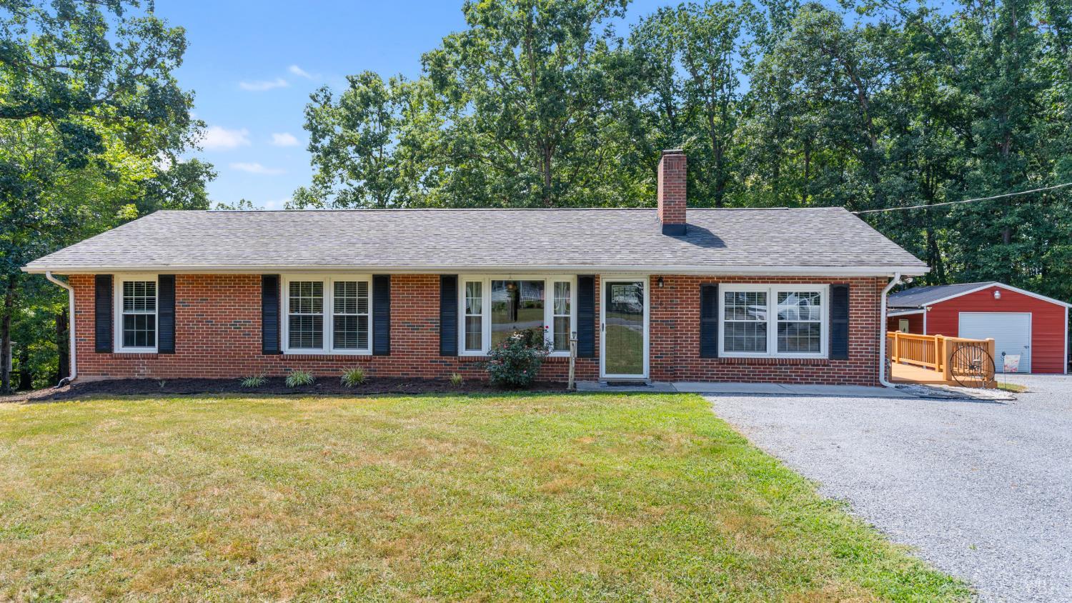 385 Keatts Road Gretna, VA 24557 - Photo 1 of 48 Gallery Image 1