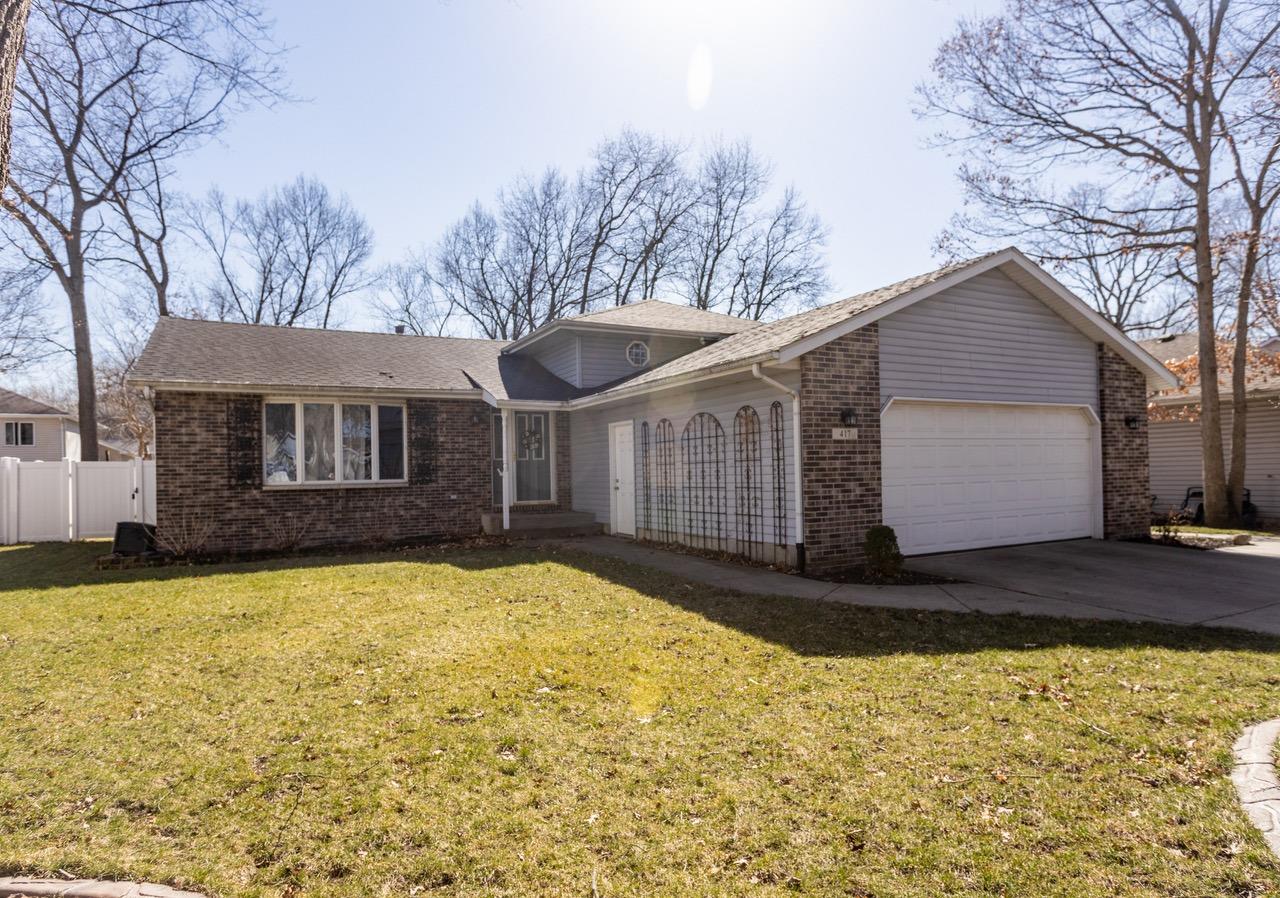 417 Cambridge Road Griffith, IN 46319 - Photo 1 of 23 1280x898
