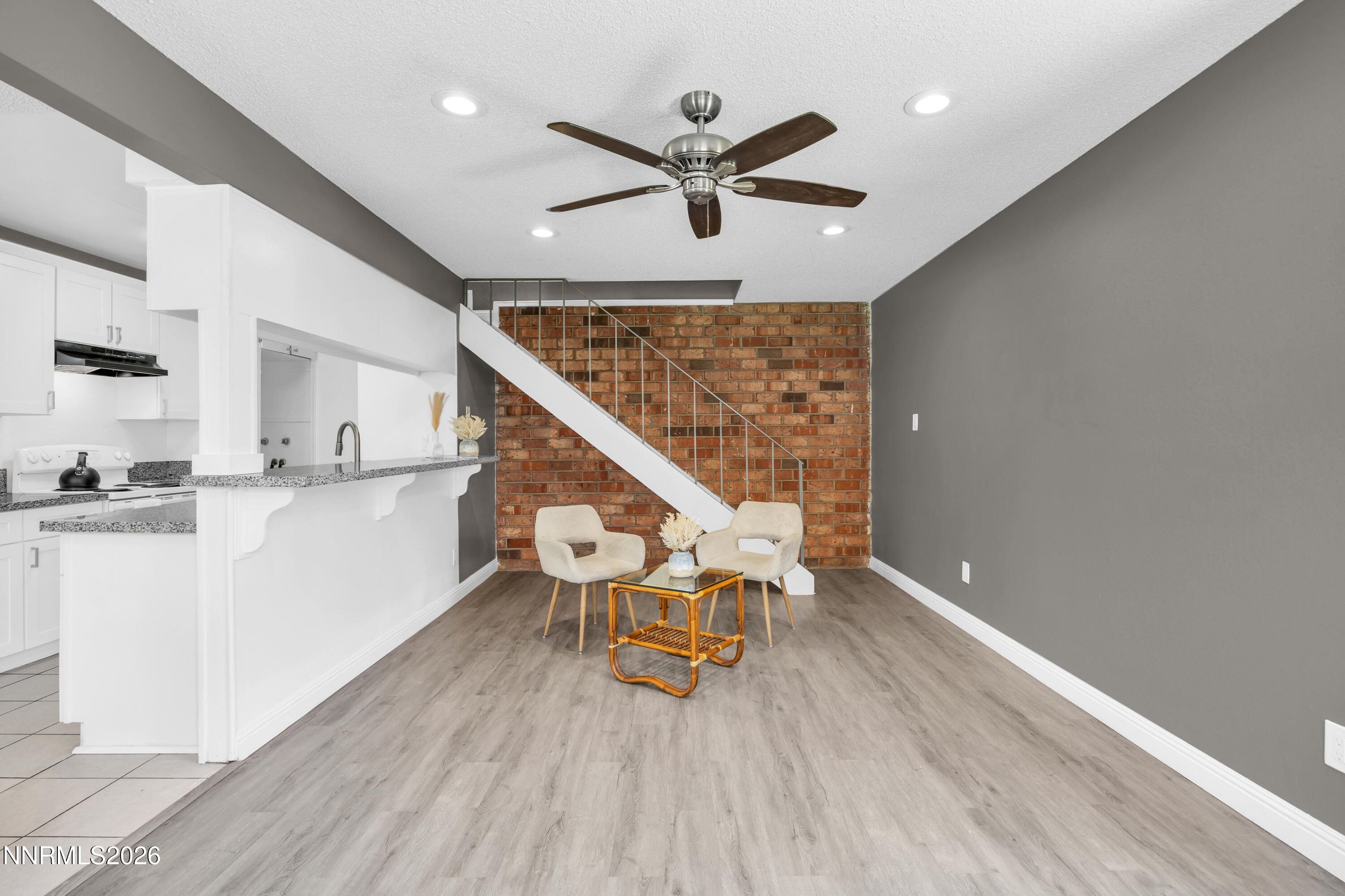5011 Tahiti Way, Unit 3 Reno, NV 89502 - Photo 9 of 18 5_img_5509