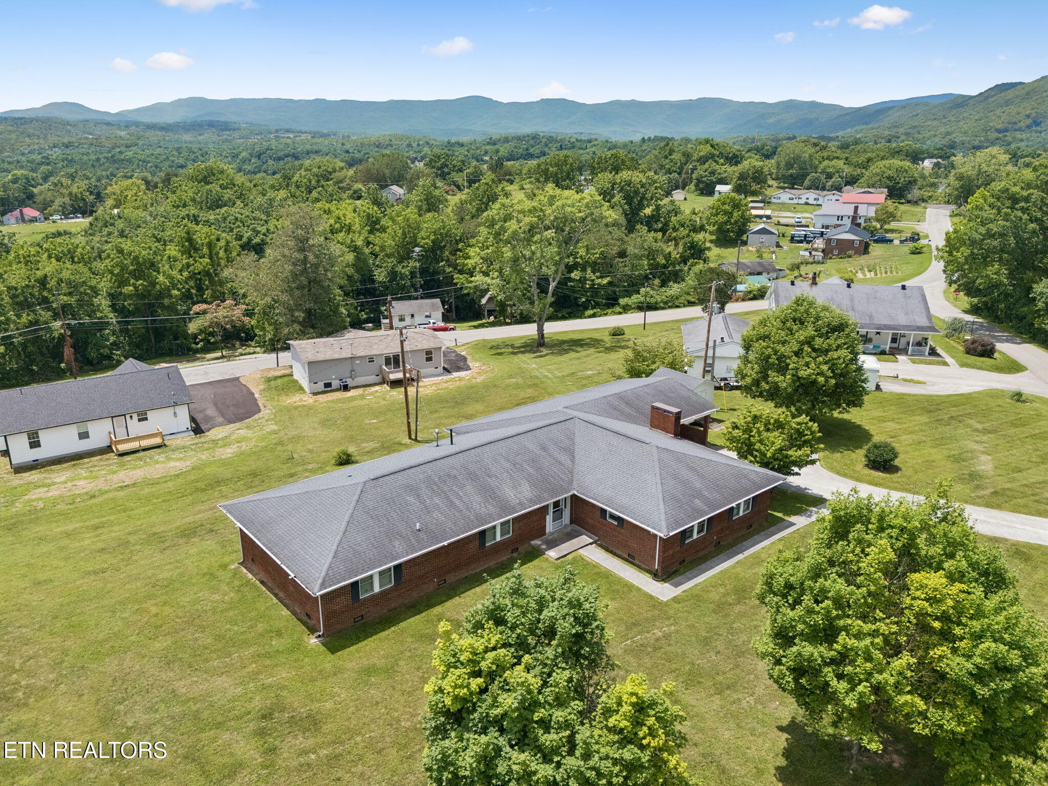 147 Meredith Road La Follette, TN 37766 - Photo 32 of 41 38-147 Meredith Rd - 038