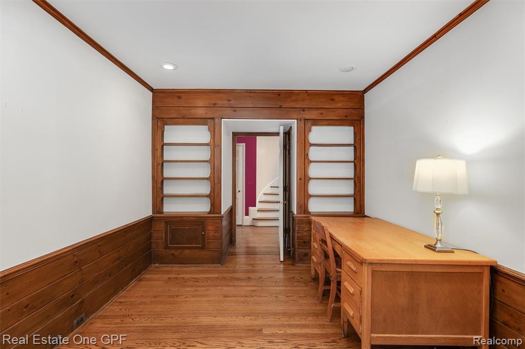 636 Middlesex Road Grosse Pointe, MI 48230 - Photo 13 of 48 Gallery Image 13