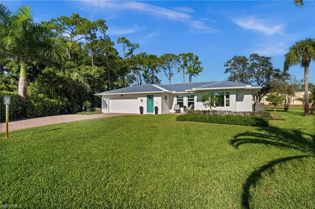 $1,067,000 | 1925 Imperial Golf Course Boulevard, Naples, FL 34110