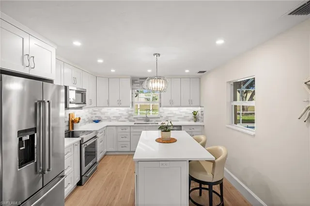 $1,067,000 | 1925 Imperial Golf Course Boulevard, Naples, FL 34110