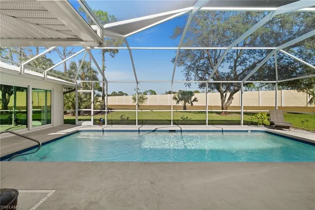 $1,067,000 | 1925 Imperial Golf Course Boulevard, Naples, FL 34110