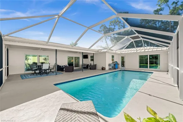 $1,067,000 | 1925 Imperial Golf Course Boulevard, Naples, FL 34110