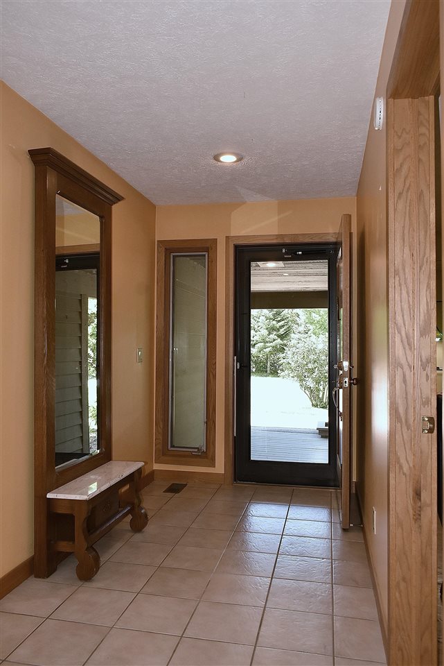 6554 Mission Ridge Traverse City, MI 49686 - Photo 3 of 29 1892014-2.JPG