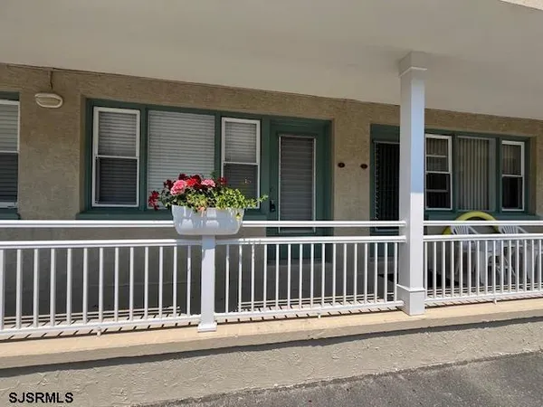 $1,100 | 1600 Atlantic Avenue, Unit 45, Longport, NJ 08403