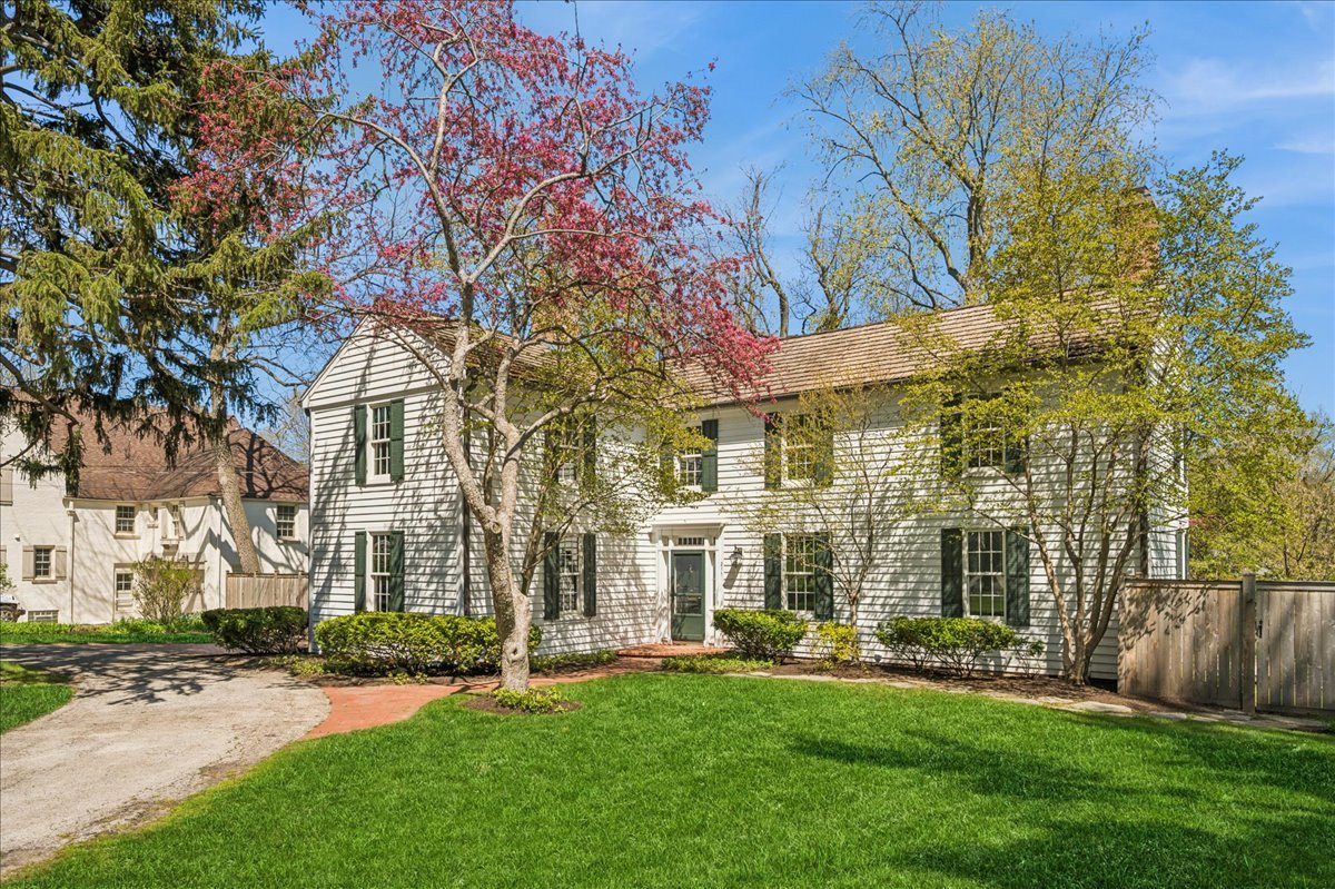 211 Church Road Winnetka, IL 60093 - Photo 2 of 42 Gallery Image 2