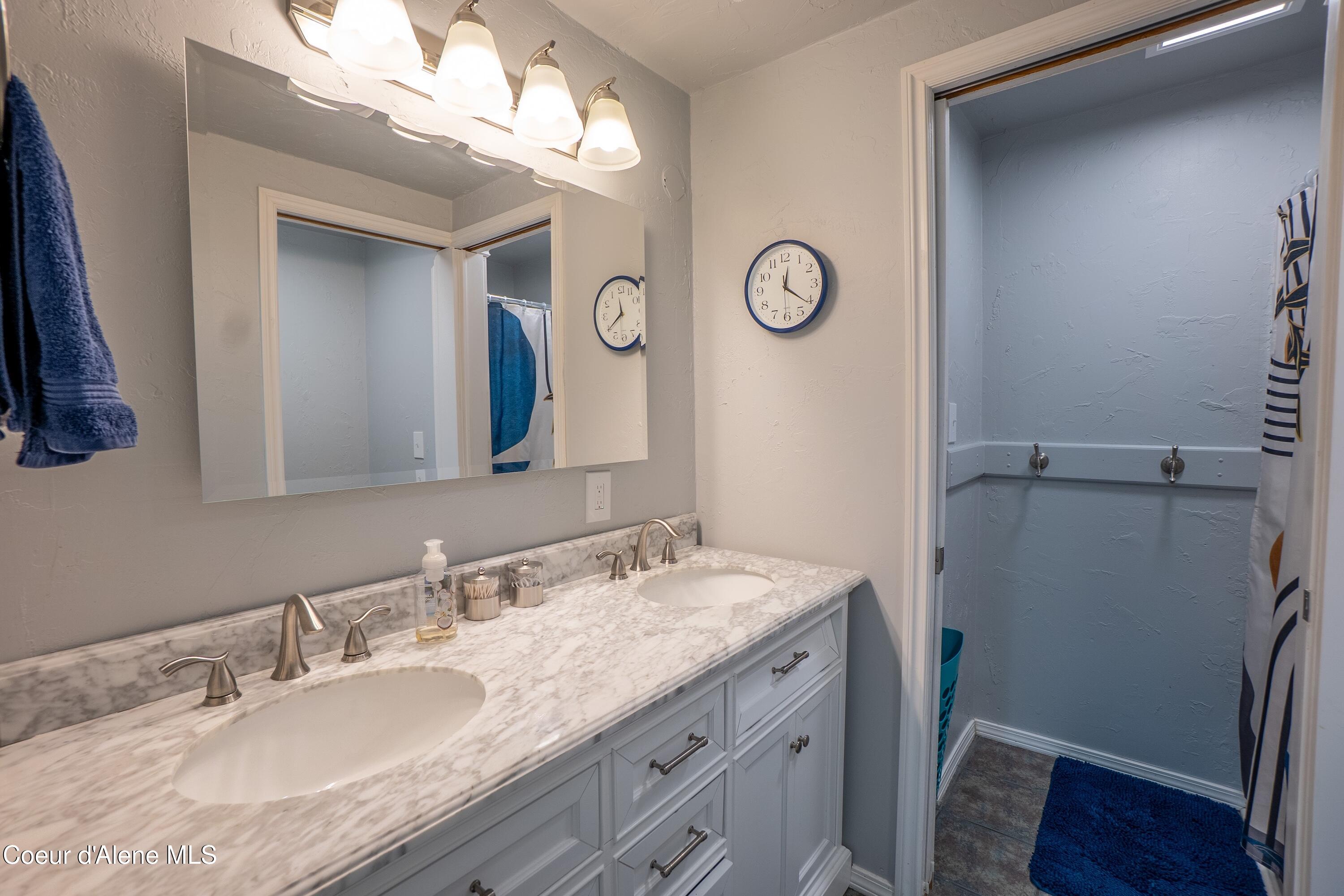 222 Nighthawk Road Bonners Ferry, ID 83805 - Photo 15 of 30 Bath 1 Dble Sinks