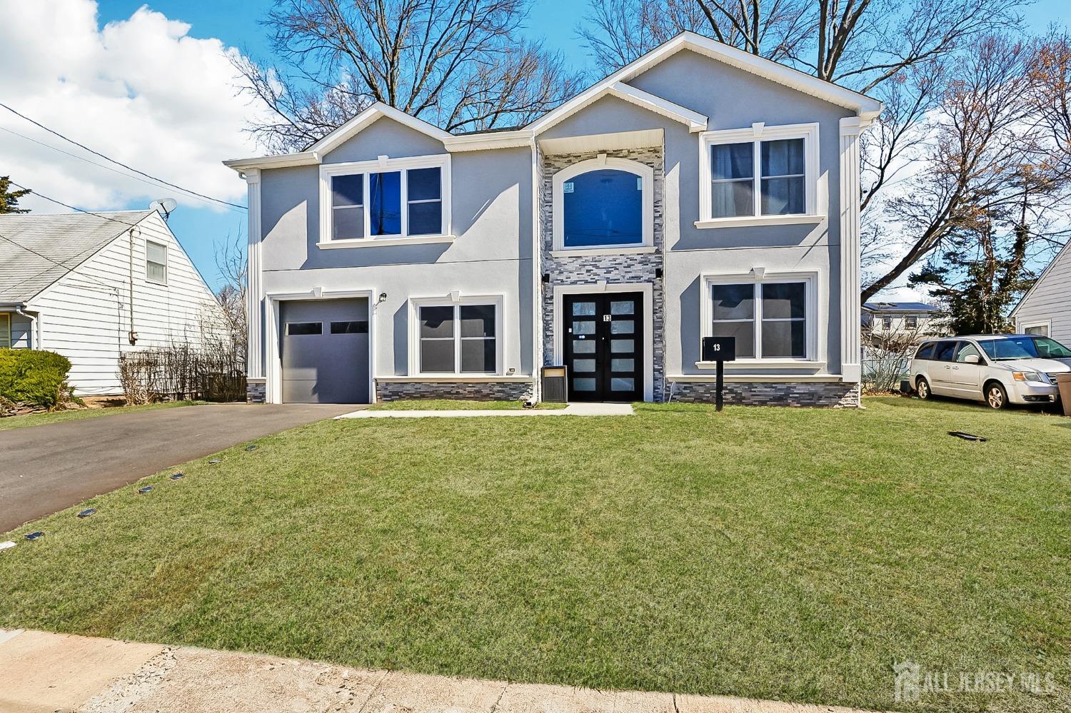 13 Caldwell Road Edison, NJ 08817 - Photo 1 of 40