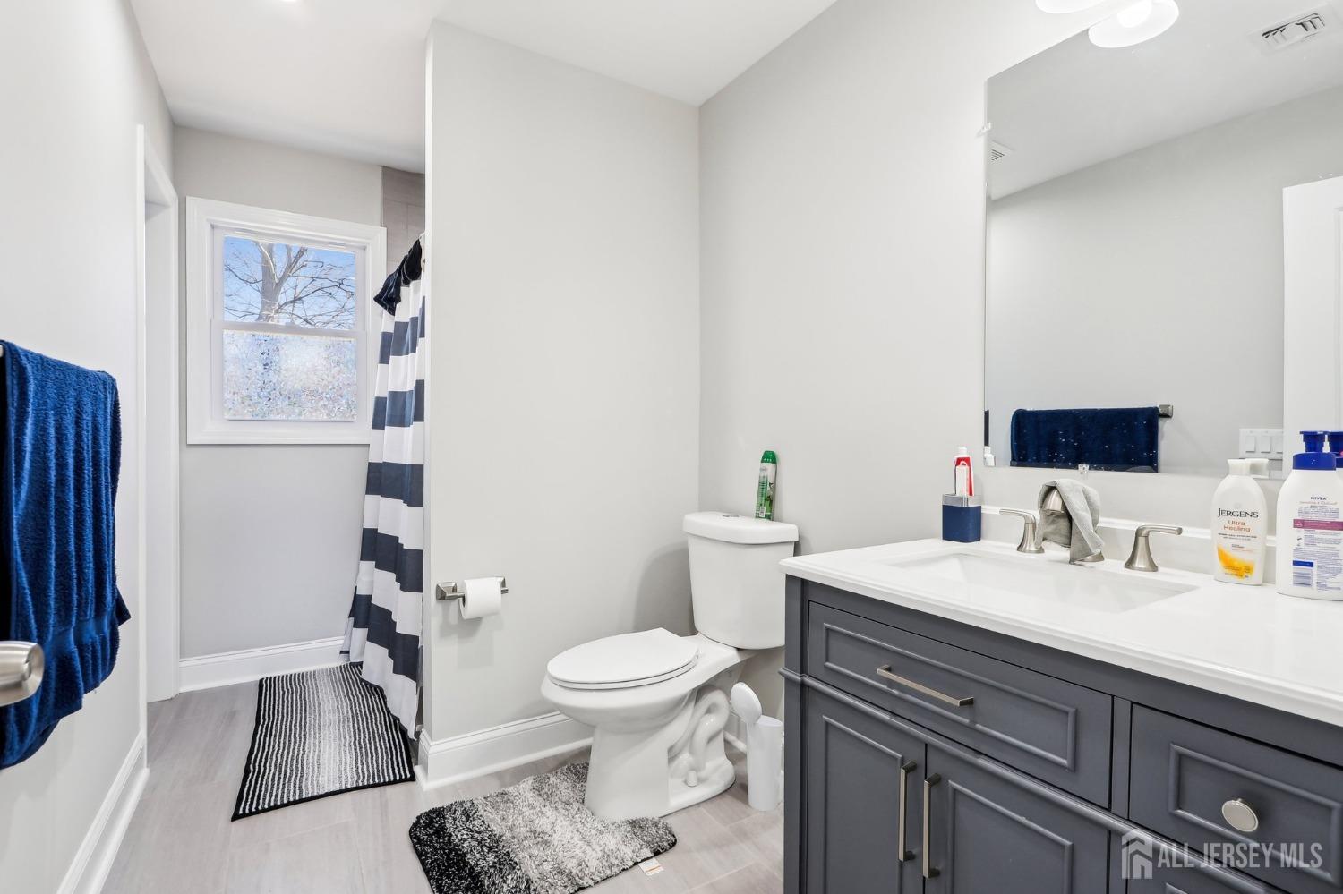 13 Caldwell Road Edison, NJ 08817 - Photo 25 of 40