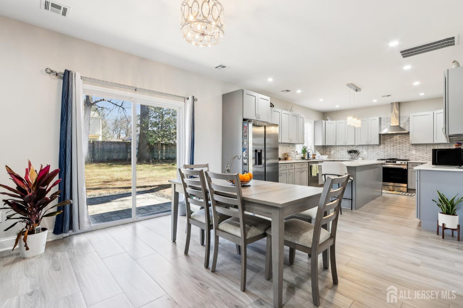 13 Caldwell Road Edison, NJ 08817 - Photo 10 of 40