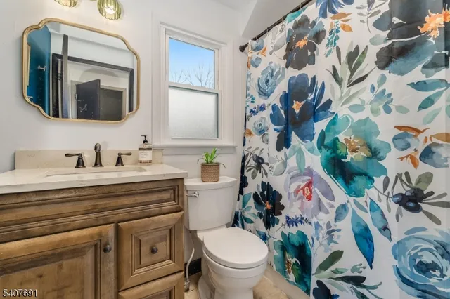 $485,000 | 67 Hollow Road, Glen Gardner, NJ 08826