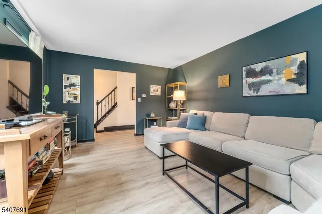 $485,000 | 67 Hollow Road, Glen Gardner, NJ 08826