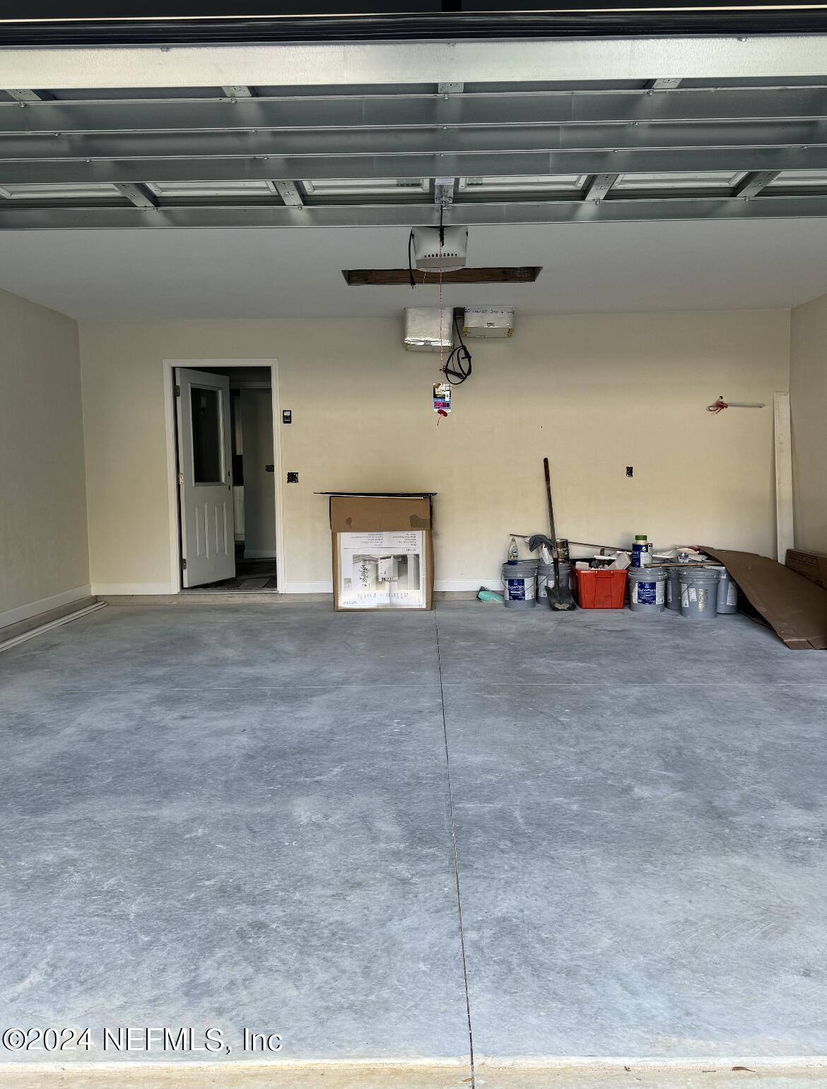 8647 Ridge Road Melrose, FL 32666 - Photo 7 of 7 8647 garage