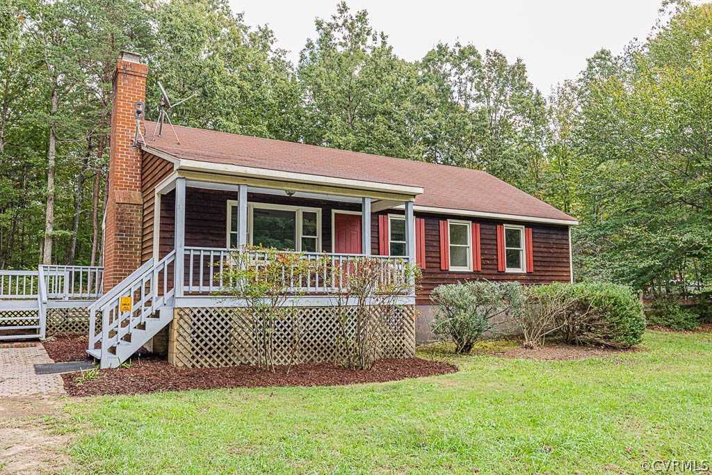 2550 Bethany Church Road Bumpass, VA 23024 - Photo 2 of 39 FRONT ELEVATION, FRONT PORCH