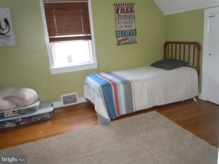 1115 Salem Road Burlington, NJ 08016 - Photo 14 of 24 Bedroom 3