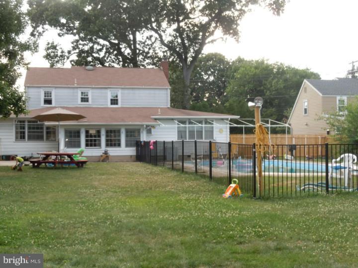 1115 Salem Road Burlington, NJ 08016 - Photo 15 of 24 Exterior Back