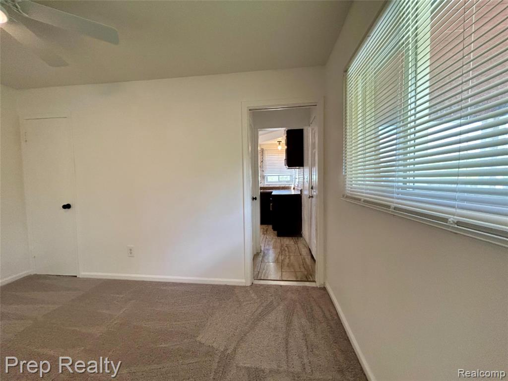 29881 Brooklane Street Inkster, MI 48141 - Photo 15 of 21