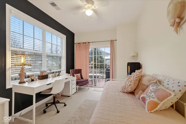 $263,900 | 6872 Park Square Drive, Unit D, Avon, IN 46123