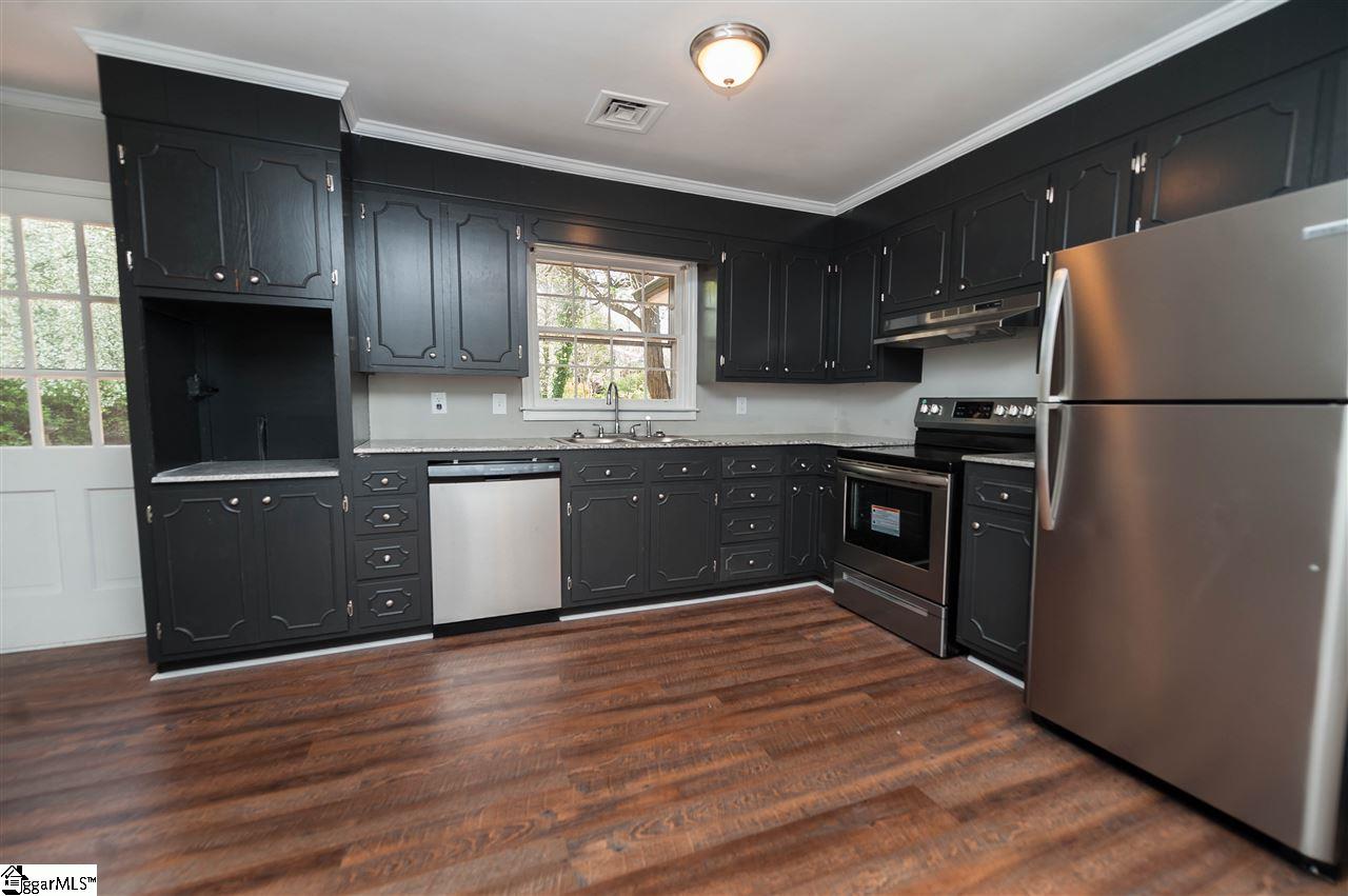 300 Covington Road Greenville, SC 29617 - Photo 11 of 35 Gallery Image 11