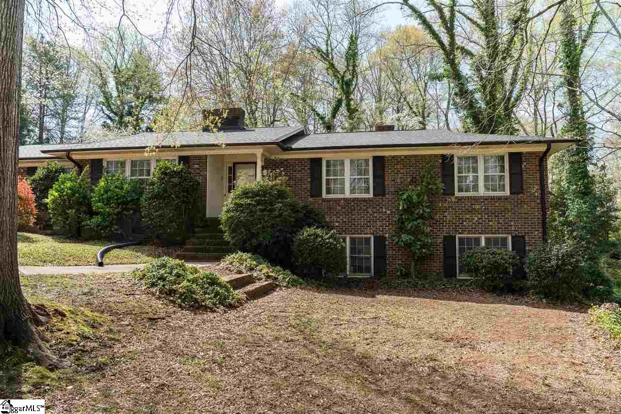 300 Covington Road Greenville, SC 29617 - Photo 3 of 35 Gallery Image 3