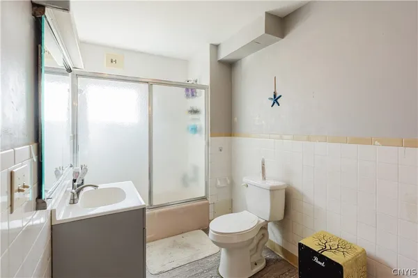 $200,000 | 135 South Orchard Street, Watertown, NY 13601