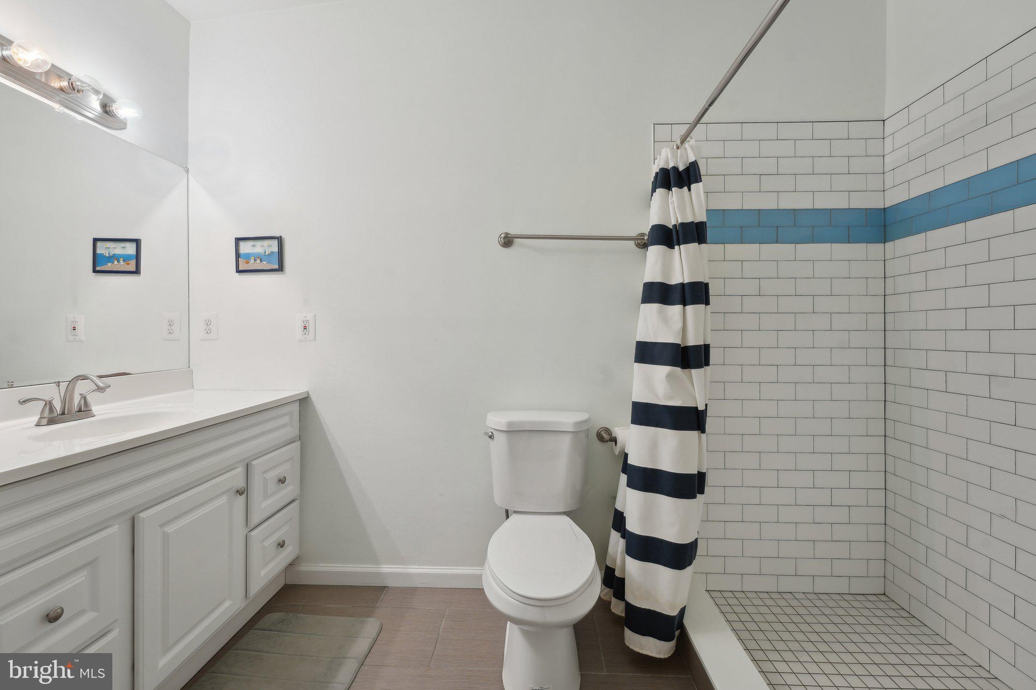 5905 Sir Cambridge Way Alexandria, VA 22315 - Photo 15 of 31