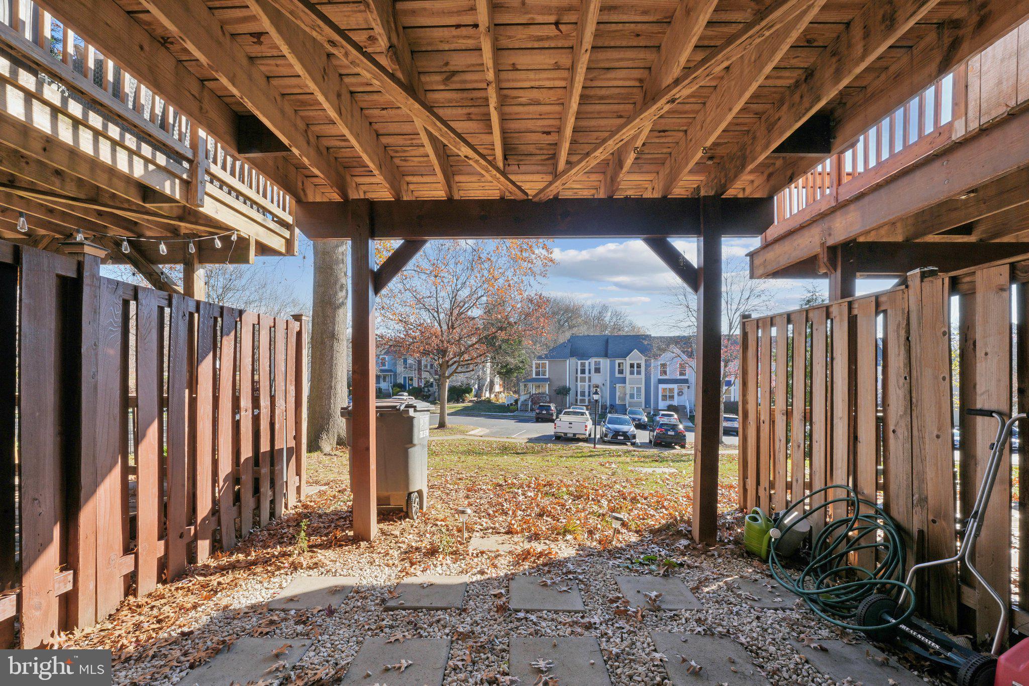 5905 Sir Cambridge Way Alexandria, VA 22315 - Photo 25 of 31