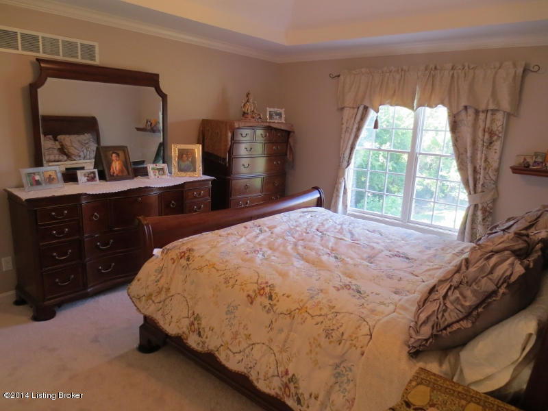 1502 Autumn Ridge Road Louisville, KY 40242 - Photo 29 of 62 IMG_0046 (800x600)